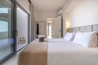 Yenesis Seaside Retreat - Adults Only over 15