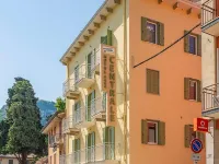 Hotel Centrale Hotels in Garda Town