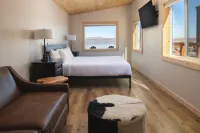 River Lodge and Cabins Hotels in Boardman