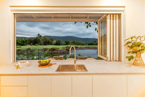 Escape Villas Port Douglas - parking