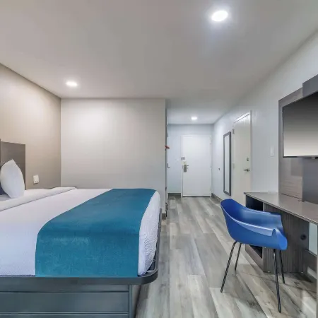 Studio 6 Suites Brenham, TX
