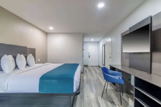 Studio 6 Suites Brenham, TX