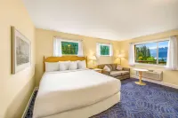 Kootenay Lakeview Resort , BW Signature Collection Hotels near Sunshine Bay Regional Park - Sunshine Bay Portion