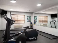 AmericInn by Wyndham Shakopee Near Canterbury Park - Gym