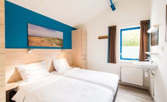 Comfortable bungalow with dishwasher, 1.5 km. from the beach