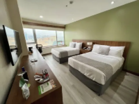 Wyndham Garden Guayaquil Hotels in Guayaquil