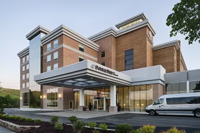 โรงแรมดับเบิลทรีบายฮิลตัน บริสตอล คอนเนตทิคัต โรงแรมใน