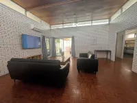 Browns Broadbeach Hotels in Mermaid Beach