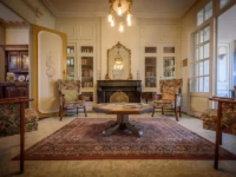 Talbot House Hoteles en Poperinge