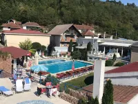 Hayal Vila Hotels in Ugrinovci
