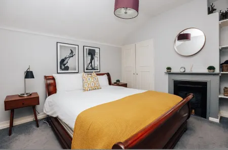 Mills Cottage - 1 Parking Space