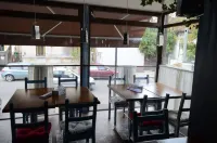 Uptown Residence Apartments