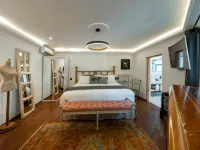 Orchid House Mexico City Hotels near Casa del Lago