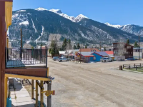 The Bent Elbow Hotels in Silverton