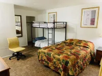 Pacheco Pass Motel - Family