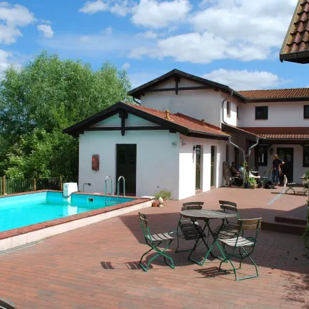 Studio in Dargun Mit Pool am Kummerower See