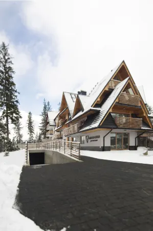 Green Deer Premium Отели рядом с достопримечательностью «Велька Крокев»