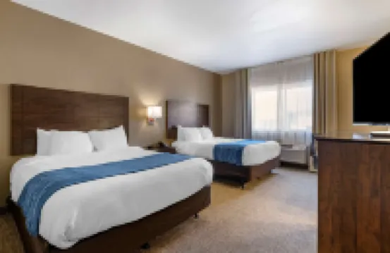 Comfort Inn & Suites Waterloo - Cedar Falls