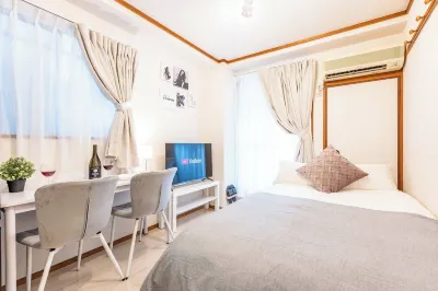 Esterrace Osaka West Hotele w: Nishiyodogawa Ward