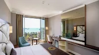 The Grand Mira Business Hotel Отели в г. Картал