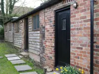Cottage - Sleeps 2 - Garden - Parking Hotels in Ryton