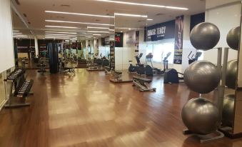 Comfy and Modern Wonderful 2Br Apartment at Tanglin Supermall Mansion