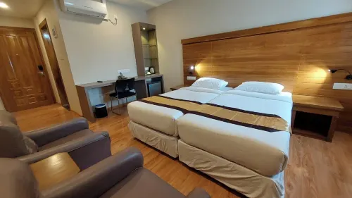 Hotel Grand Galaxy Hotels in Botataung