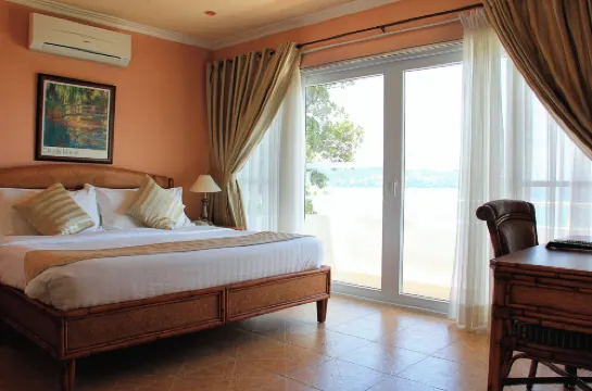 모나코에서의 아침식사