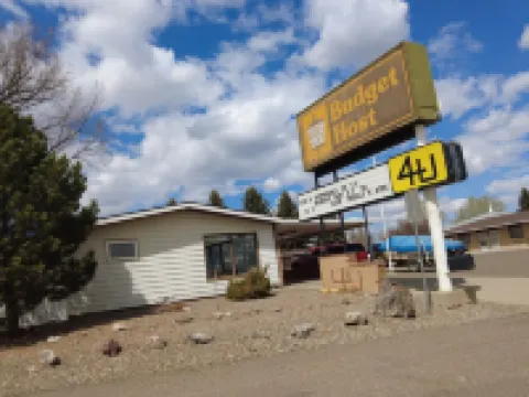 Budget Host 4U Motel Hotels in Bowman