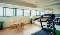 LAM Apartment & Hotel Danang - gimnasio