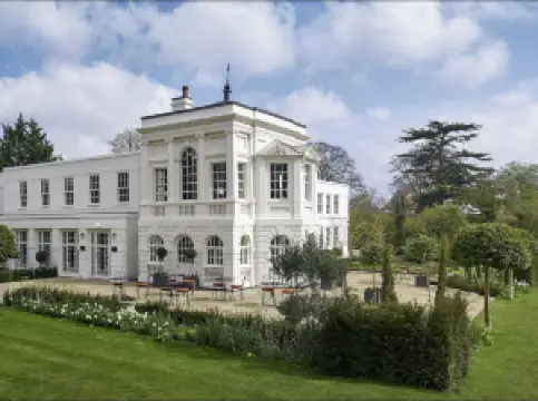 คณะสัตว์ลิงเกาะมรดก - โรงแรมหรูขนาดเล็กของโลก