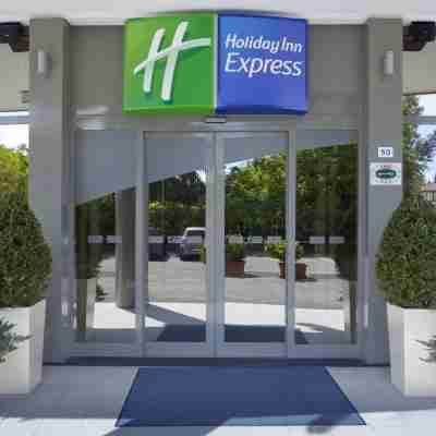 Holiday Inn Express Parma Hotel Exterior