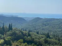 Lovely Studio in Strinilas with Its Own Pool Hotels in Thinali
