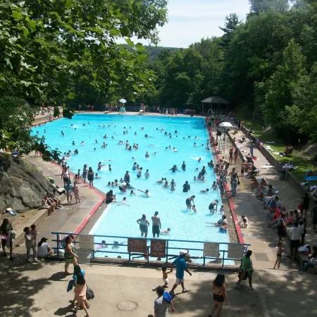 Overlook Lodge and Stone Cottages at Bear Mountain