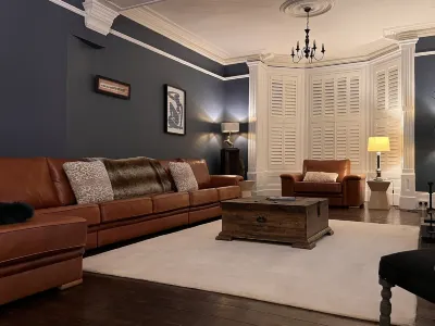 艾瑪迪斯公寓 住宿飯店