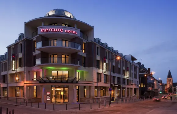 亞眠大教堂美居酒店