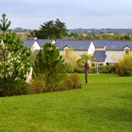 Lagrange Vacances le Hameau de Peemor PEN