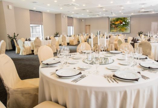 베스트 웨스턴 프리미어 소피아 에어포트 호텔