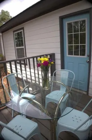 Hollywood of the south 3bed 2bath, Short walk to the square