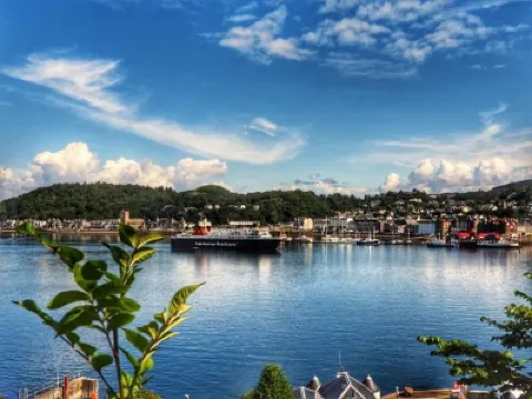 Sea side apartment close to everything Hotels in 