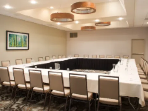 Embassy Suites by Hilton Cincinnati Northeast Blue Ash Hotels in Blue Ash