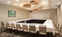 Embassy Suites by Hilton Cincinnati Northeast Blue Ash Hotels in Blue Ash