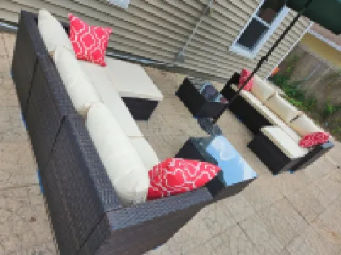 Enjoy this spacious 1 st floor Guest House "Serenity" near all the attractions. Hotels in Lake Como