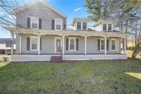 Brockway's 5 bed 4 bath Homestead Minutes From All-Star Village - 4성급