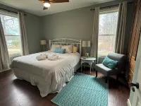Relaxing Private Riverfront Retreat with Beach and Private Dock