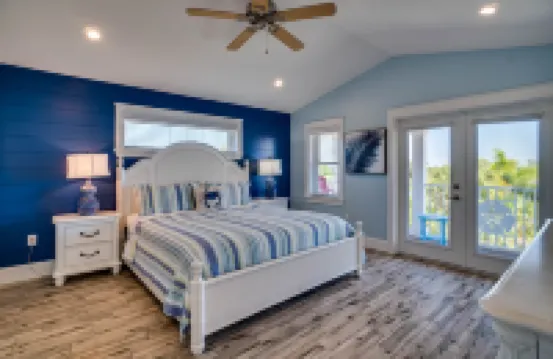 Luxury Home with Rooftop Deck and Resort-Style Pool - Amazing Summer Retreat