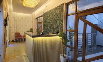 The Royal Orchid