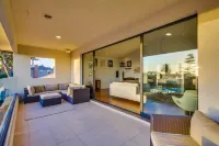Swimming Pool, Spa and Rooftop Deck - Stunning Coastal Oasis