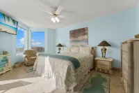 Gulf-Front Access and Spectacular Views - Gorgeous Beachfront Retreat Hotels in Seacrest
