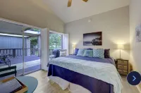Incredible Waterfront! Relaxing!- Swim & Fish, Pool Access